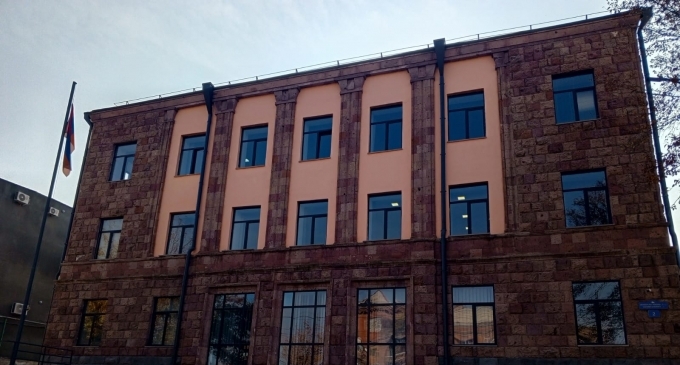№ 6 Հակոբ Կարապենցի Անվան Հիմնական Դպրոց