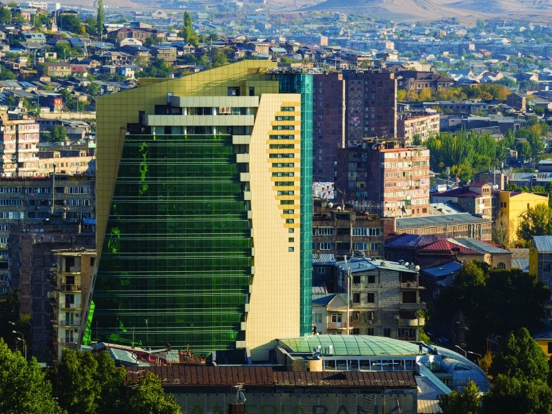 Элит Плаза