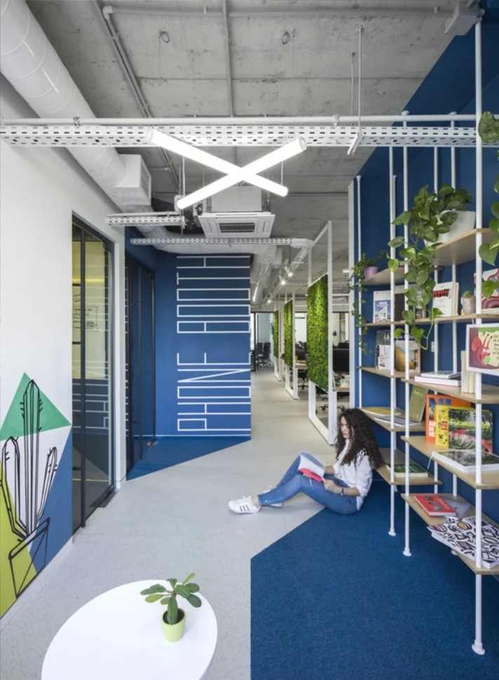 RenderForest (2018-2019)